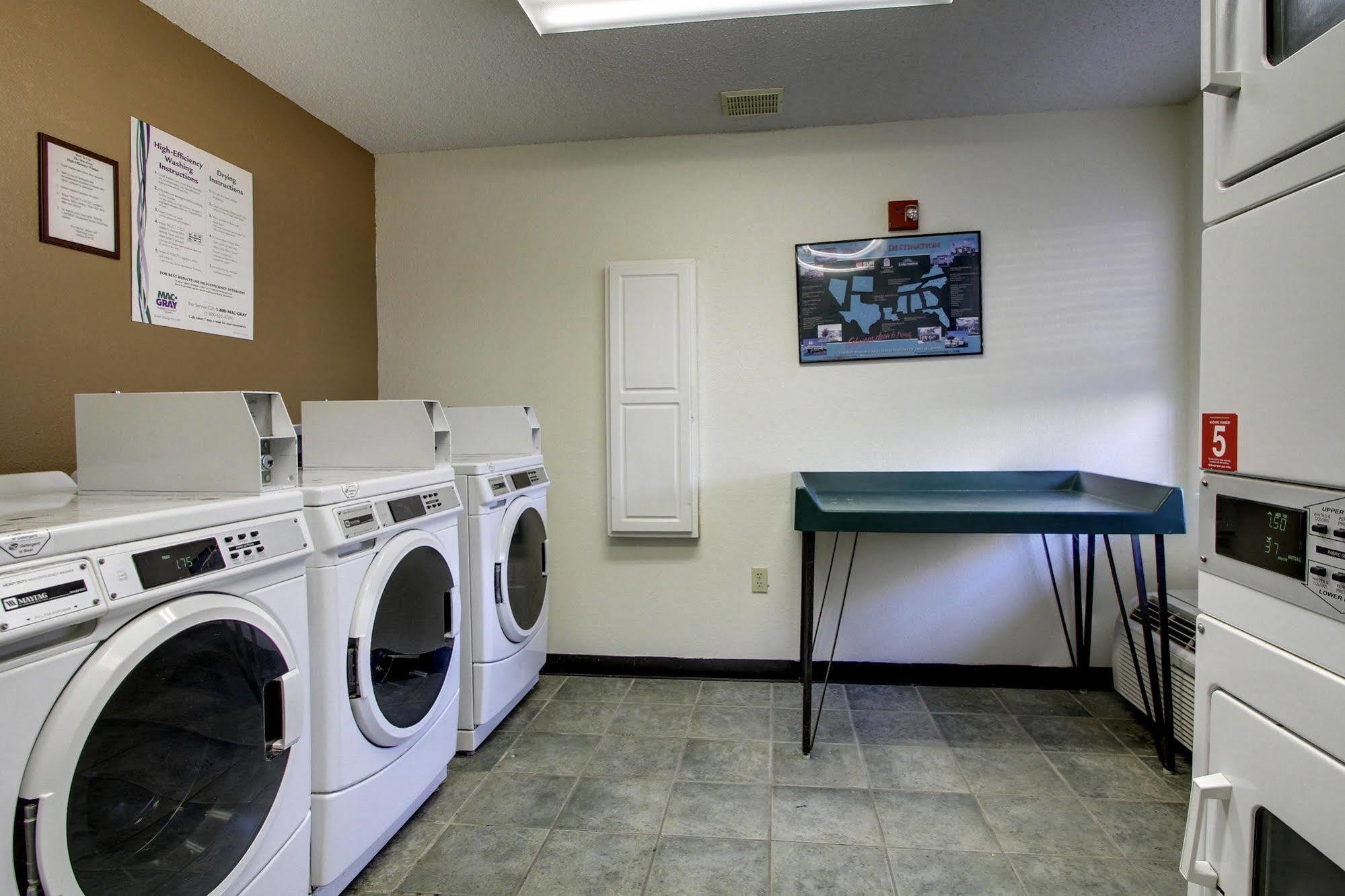 Intown Suites Extended Stay Select Atlanta Ga - Морроу Екстер'єр фото